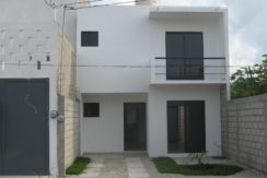 RCV 100 CASA EN VENTA CALLE BUGAMBILIA PLAN DE AYAYA LA SUR RCV 100 CASA EN VENTA CALLE BUGAMBILIA PLAN DE AYAYA LA SUR