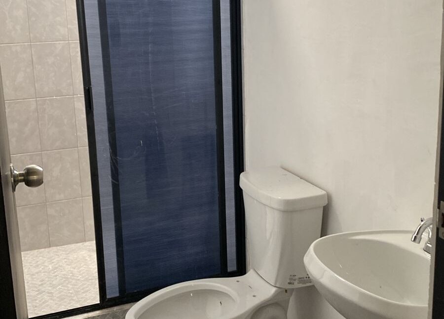 8c1d967f-bcc4-472e-af1a-b52843124cff