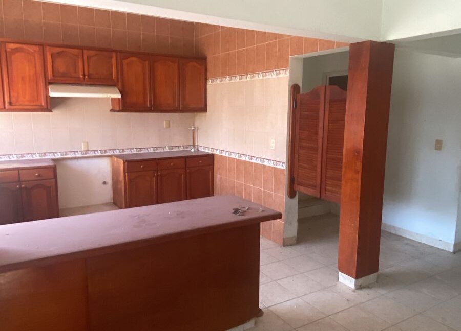 f1c083b2-33f1-4f80-a432-c6ee87ca54c7