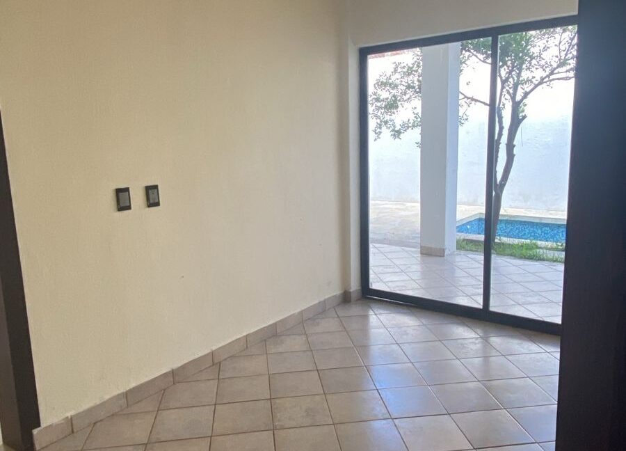 1dcd7e85-2d68-4da5-94ab-01b706607e6d